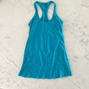 Lululemon tank